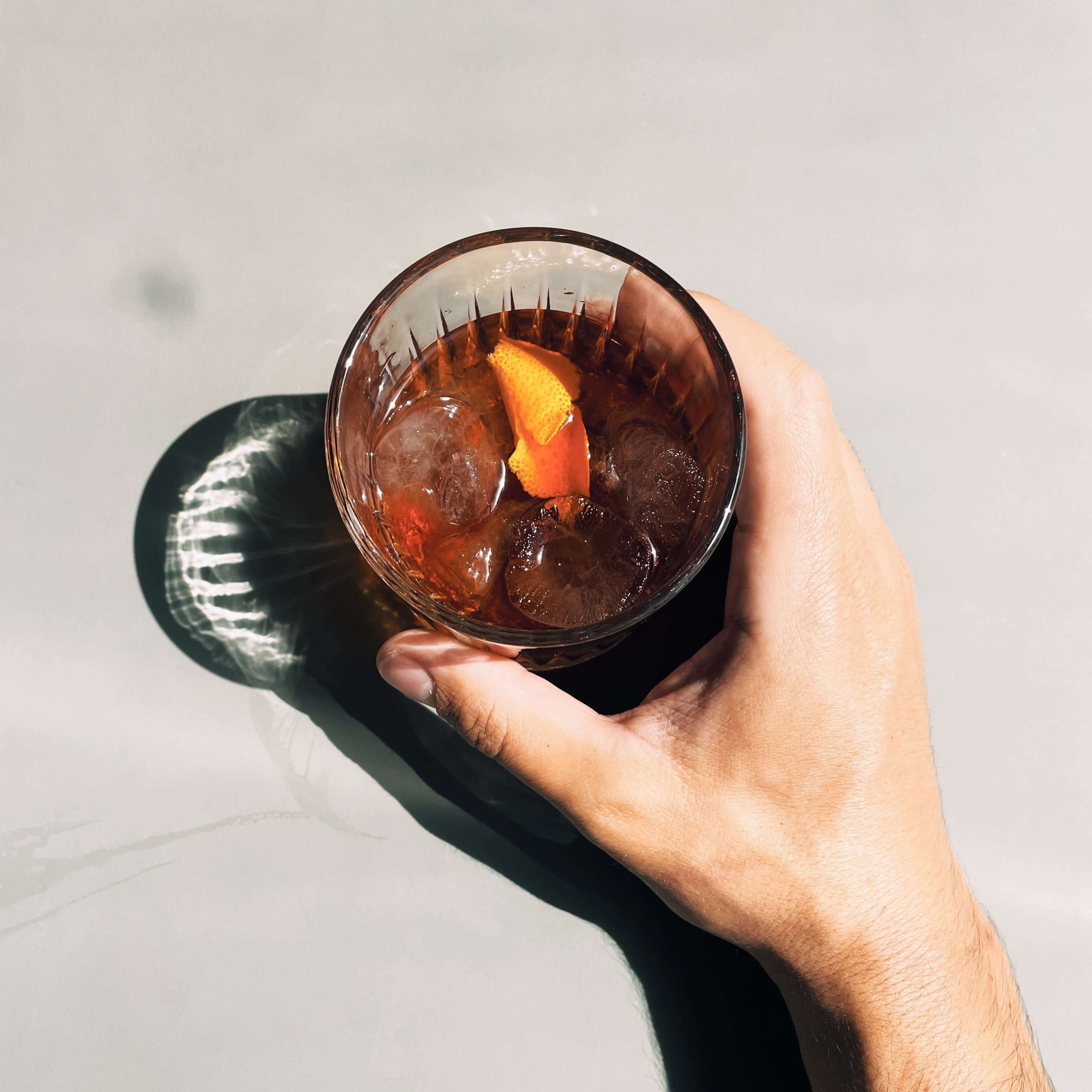 Supporting your body while drinking really WORKS!